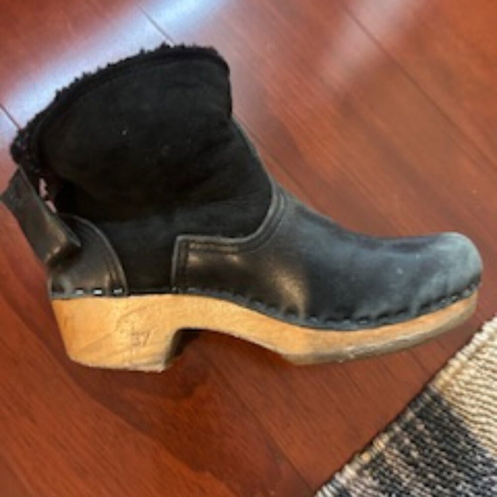 2 Pairs of Used No6 Clog Boots Size 37 Black - Picture 9 of 11